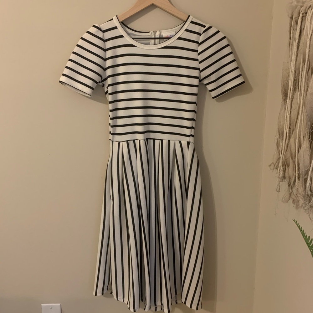 3 for $15🌿LuLaRoe XXS Amelia Dress